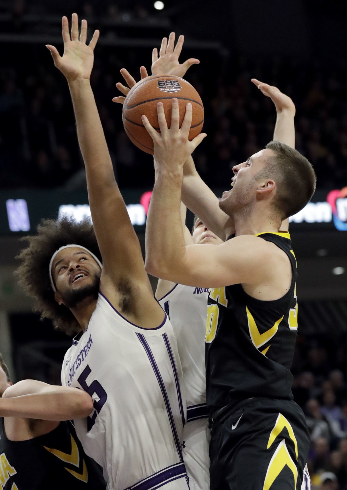 Iowa Northwestern Basketball